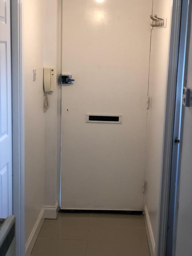Cosy 2 Bedroom -heathrow Airport * Hayes (Greater London)