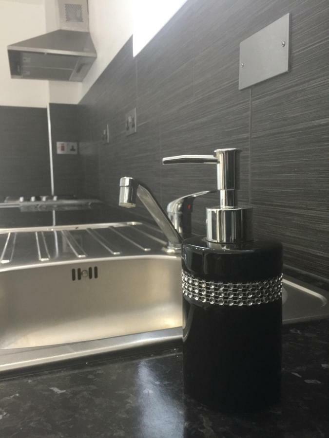 Cosy 2 Bedroom -heathrow Airport Apartment Hayes (Greater London)