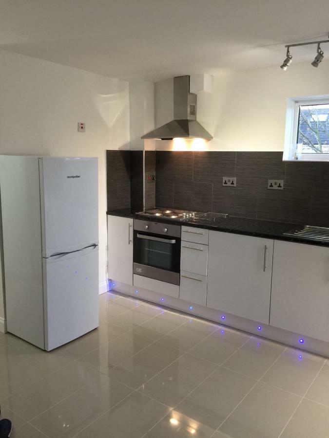 Cosy 2 Bedroom -heathrow Airport Hayes (Greater London)